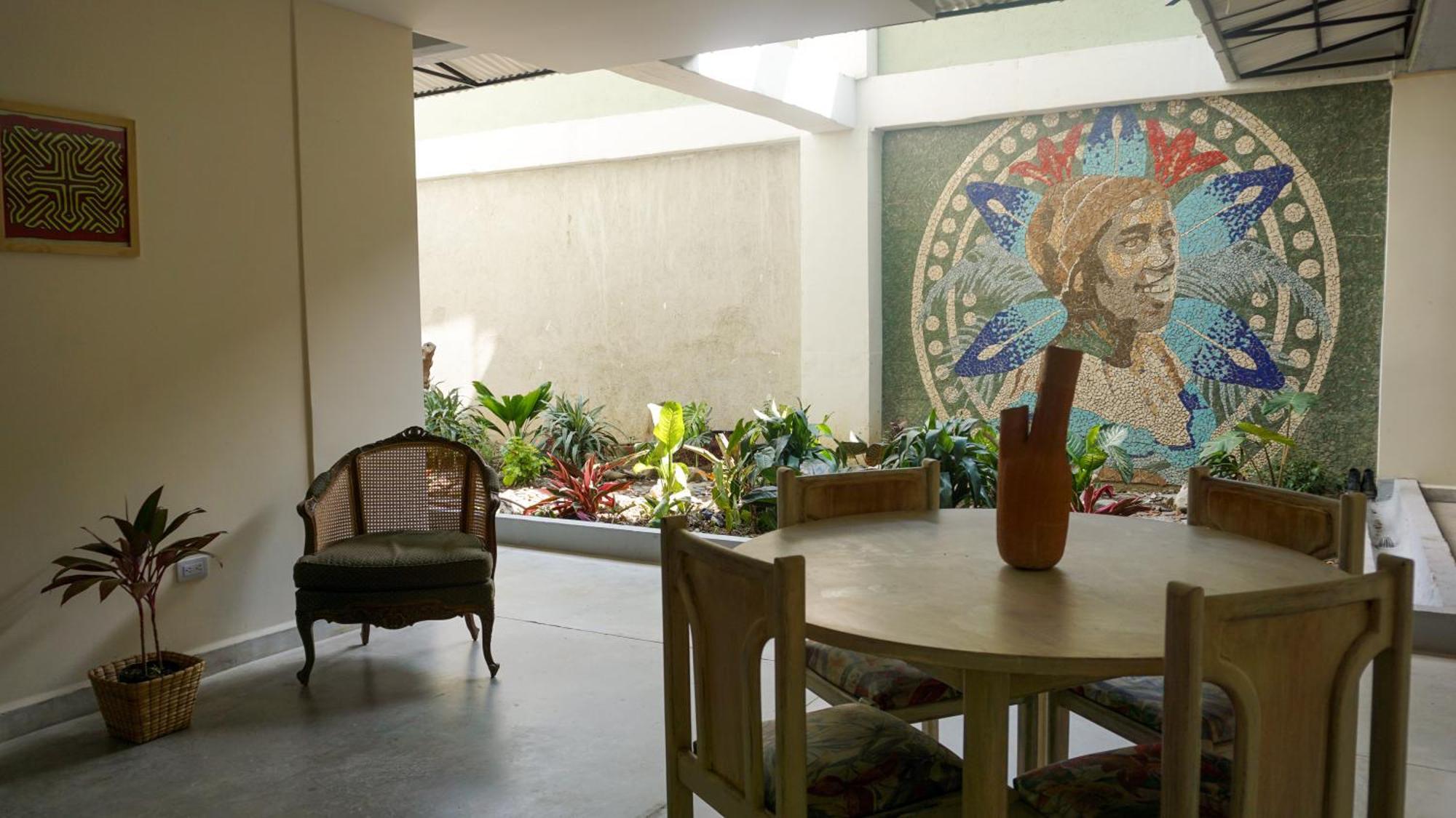 メデジン Selva House Bed & Breakfast エクステリア 写真