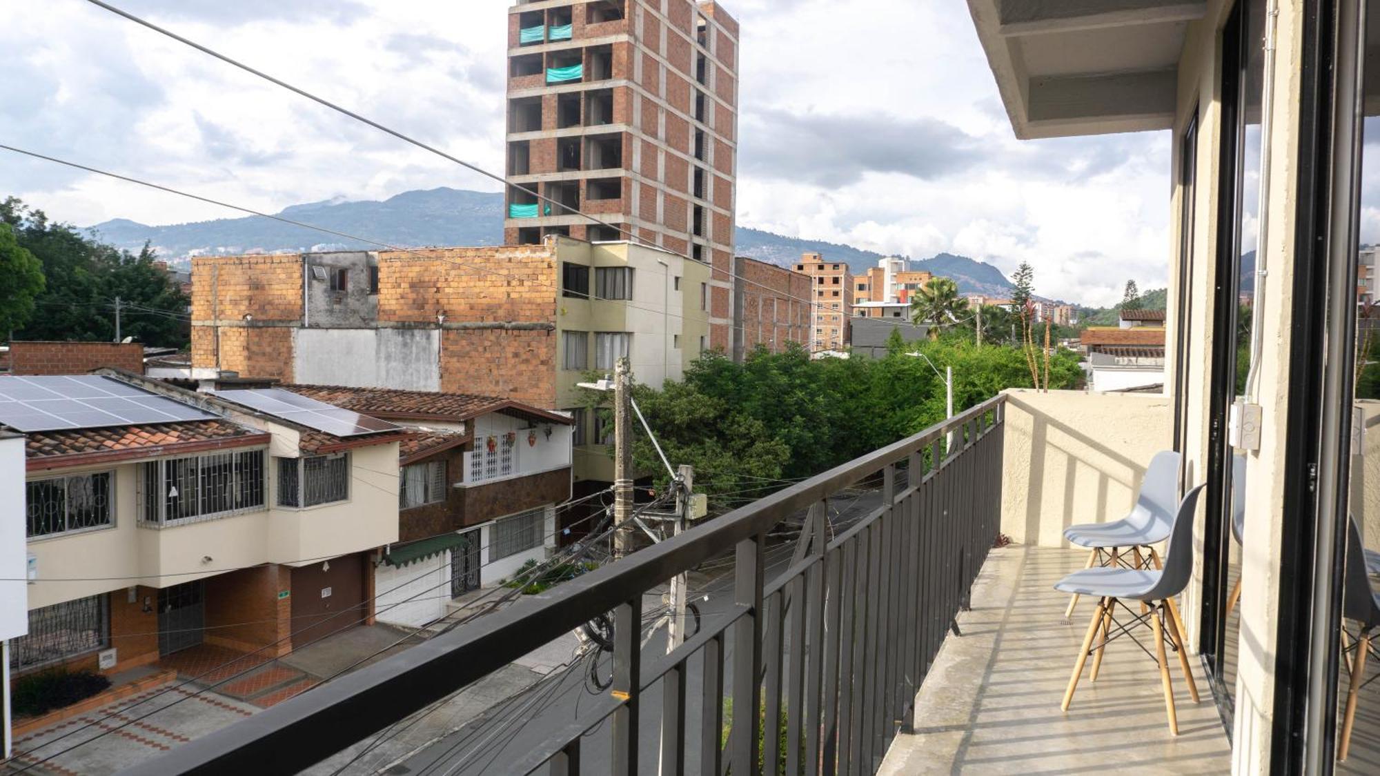 メデジン Selva House Bed & Breakfast エクステリア 写真